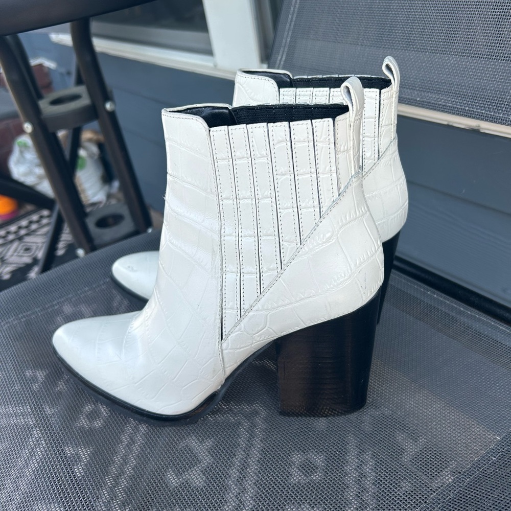 Marc Fisher White Ankle Boots Size 7